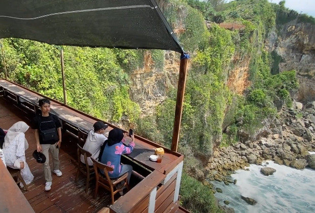Puncak Segoro